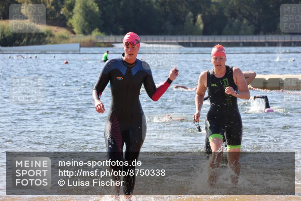 07.09.2025 - 19. Norderstedt Triathlon Luisa Fischer http://msf.ph/oto/8750338 07.09.2025 11:15:33 Schwimmen 1258, 1333 meine-sportfotos.de