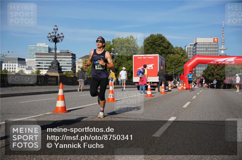 07.09.2025 - BARMER Alsterlauf Yannick Fuchs http://msf.ph/oto/8750341 07.09.2025 09:34:47 Laufen 3405 meine-sportfotos.de