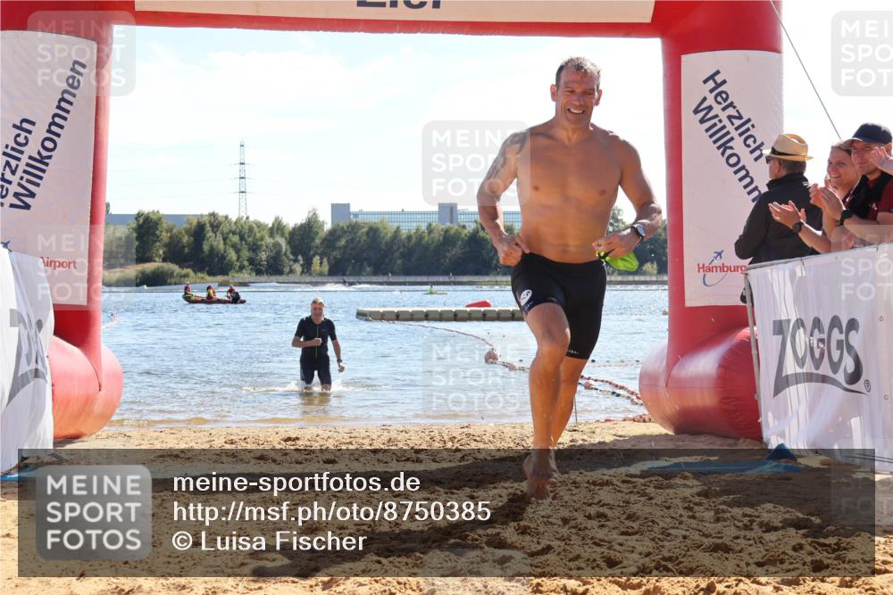 07.09.2025 - 19. Norderstedt Triathlon Luisa Fischer http://msf.ph/oto/8750385 07.09.2025 15:23:48 Schwimmen 1448 meine-sportfotos.de