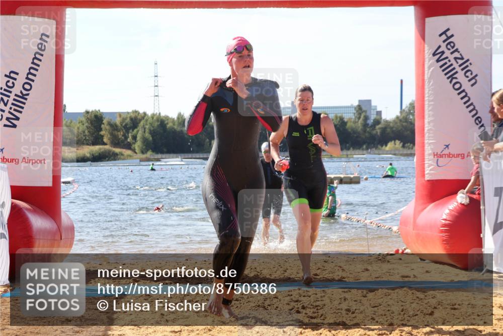 07.09.2025 - 19. Norderstedt Triathlon Luisa Fischer http://msf.ph/oto/8750386 07.09.2025 11:15:38 Schwimmen 768, 1258, 1333 meine-sportfotos.de