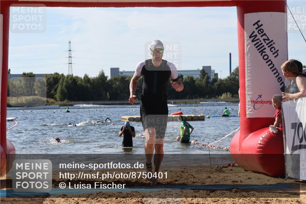 07.09.2025 - 19. Norderstedt Triathlon Luisa Fischer http://msf.ph/oto/8750401 07.09.2025 11:15:41 Schwimmen 768, 1258, 1333 meine-sportfotos.de