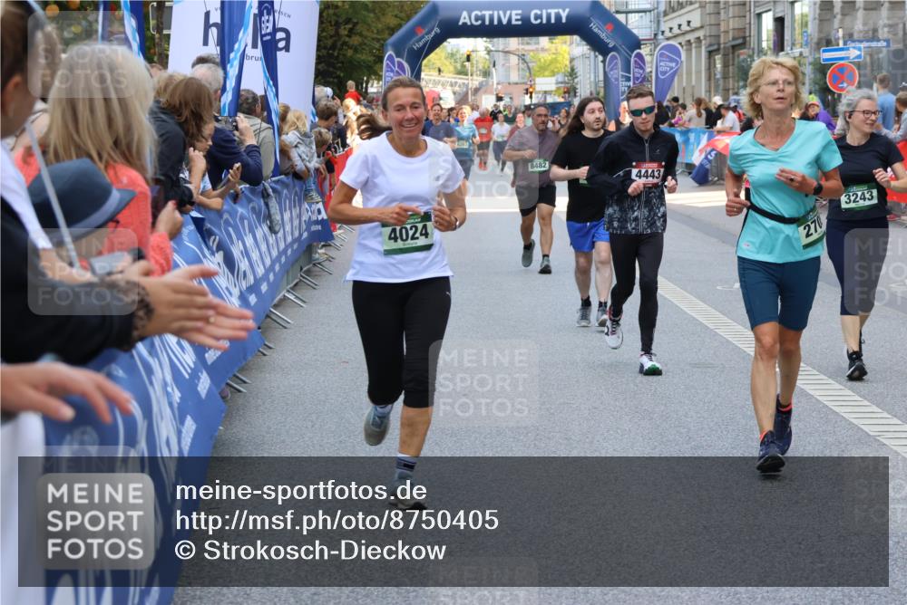 07.09.2025 - BARMER Alsterlauf Strokosch-Dieckow http://msf.ph/oto/8750405 07.09.2025 10:15:40 Ziel 2321, 2343, 2354, 2407, 2690, 2943, 2961, 2974, 3014, 3061, 3429, 3430, 3539, 3540, 3621, 3648, 3649, 3742, 3772, 3774, 3817, 4221, 4315, 4468, 4538, 4719, 4720, 4768, 5121, 5563, 8222 meine-sportfotos.de