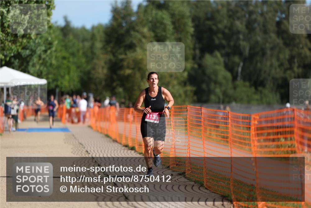 07.09.2025 - 19. Norderstedt Triathlon Michael Strokosch http://msf.ph/oto/8750412 07.09.2025 10:29:57 Laufen 1135 meine-sportfotos.de