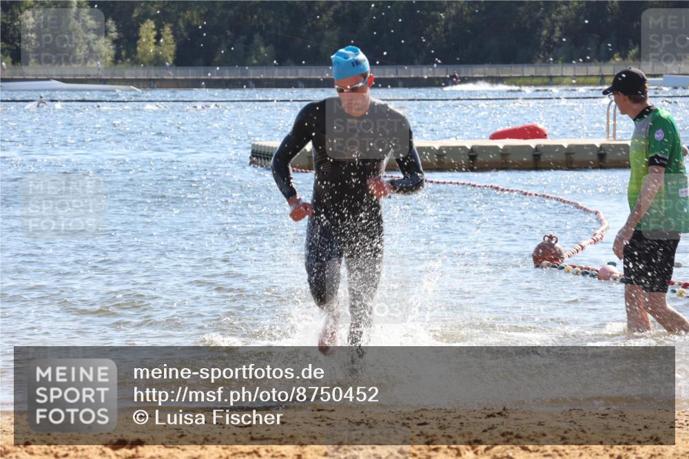 07.09.2025 - 19. Norderstedt Triathlon Luisa Fischer http://msf.ph/oto/8750452 07.09.2025 15:26:04 Schwimmen 504 meine-sportfotos.de