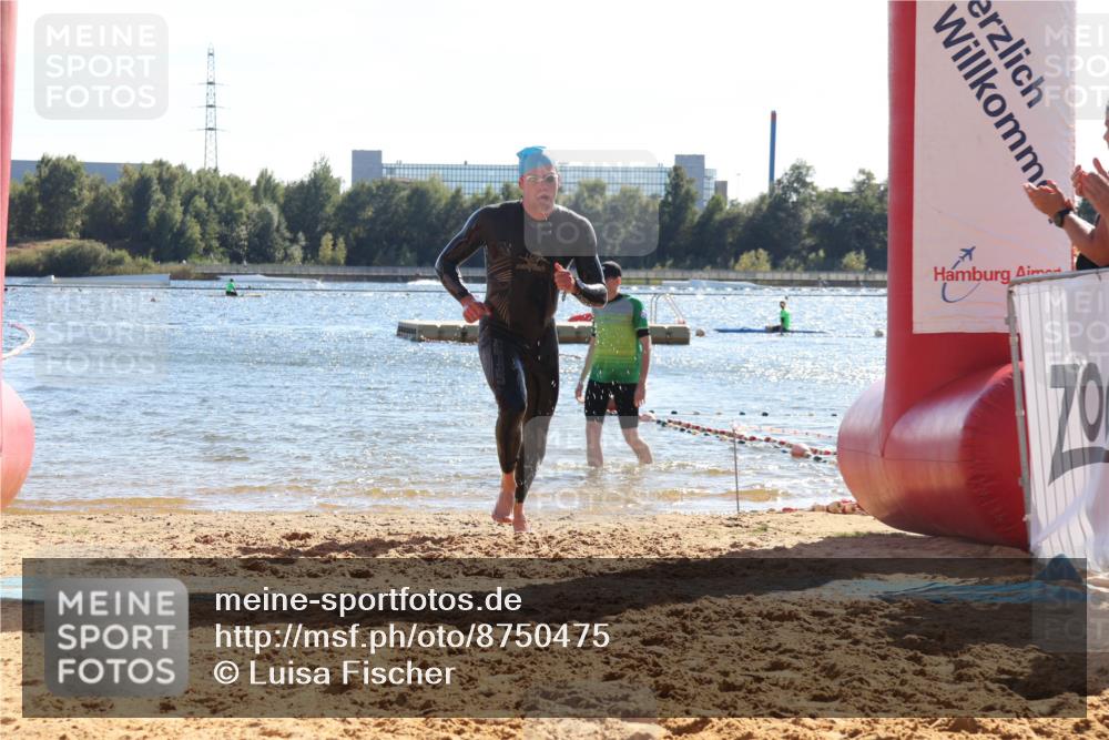 07.09.2025 - 19. Norderstedt Triathlon Luisa Fischer http://msf.ph/oto/8750475 07.09.2025 15:26:06 Schwimmen 504 meine-sportfotos.de