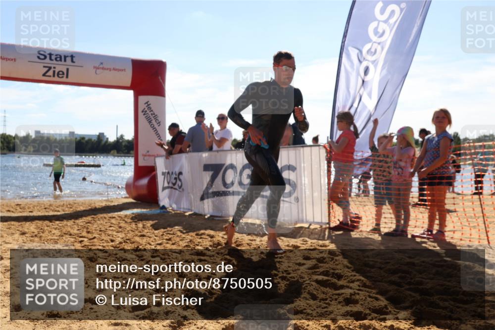 07.09.2025 - 19. Norderstedt Triathlon Luisa Fischer http://msf.ph/oto/8750505 07.09.2025 15:26:09 Schwimmen 504 meine-sportfotos.de