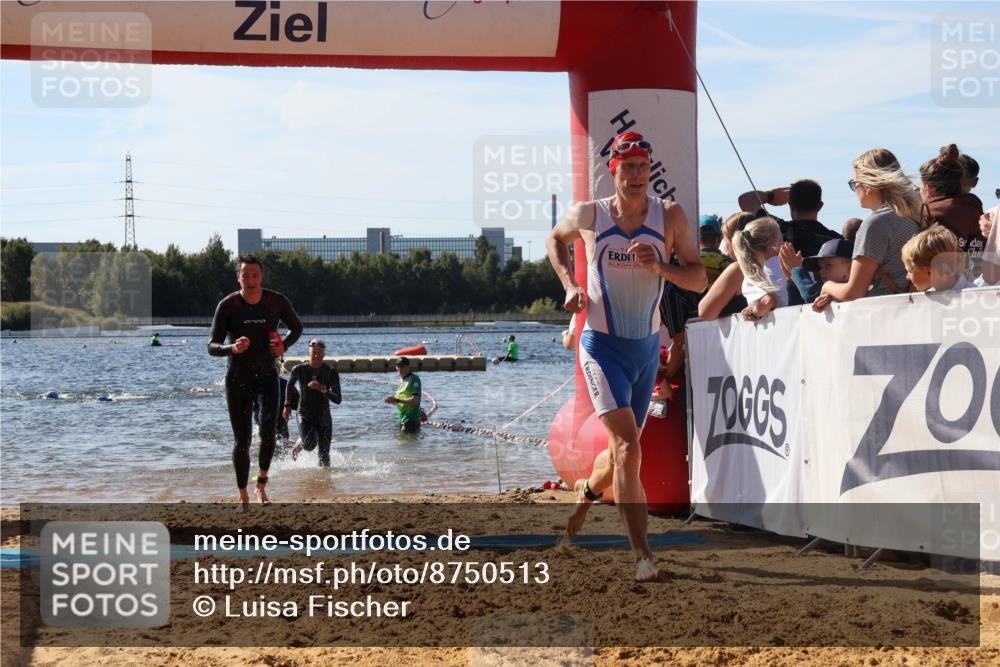 07.09.2025 - 19. Norderstedt Triathlon Luisa Fischer http://msf.ph/oto/8750513 07.09.2025 11:15:56 Schwimmen 186, 237, 1348, 1363 meine-sportfotos.de