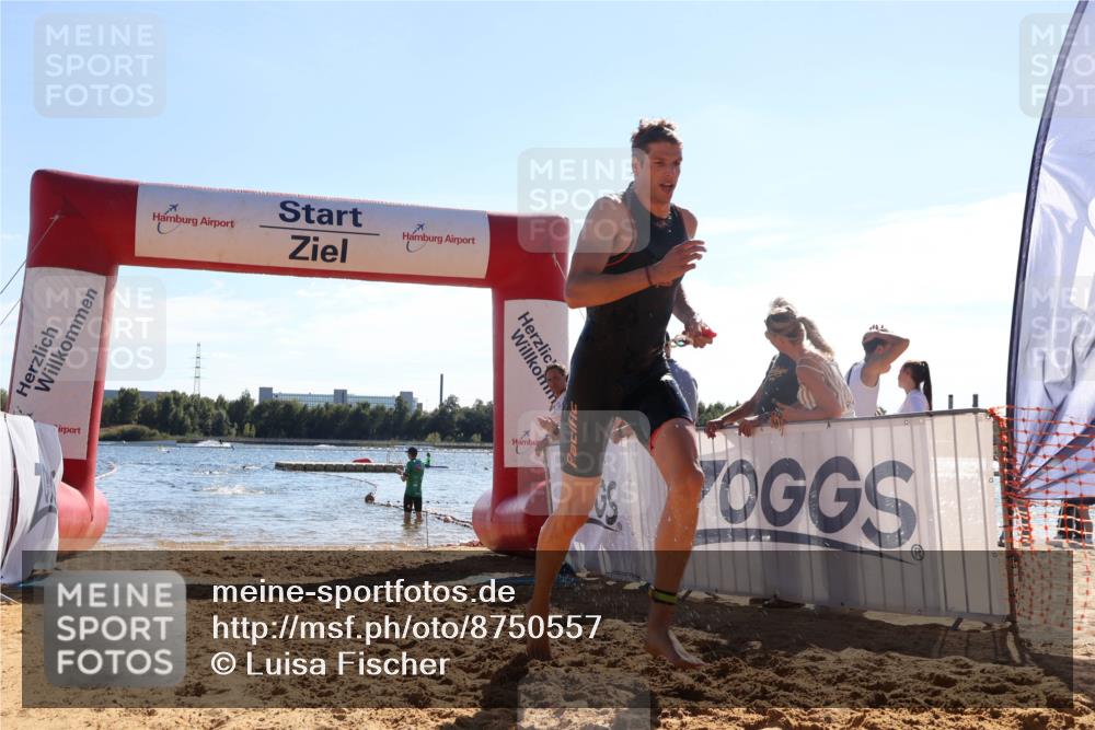 07.09.2025 - 19. Norderstedt Triathlon Luisa Fischer http://msf.ph/oto/8750557 07.09.2025 15:27:10 Schwimmen 522 meine-sportfotos.de