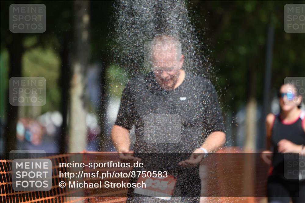 07.09.2025 - 19. Norderstedt Triathlon Michael Strokosch http://msf.ph/oto/8750583 07.09.2025 12:43:32 Laufen 835, 1268, 1380 meine-sportfotos.de