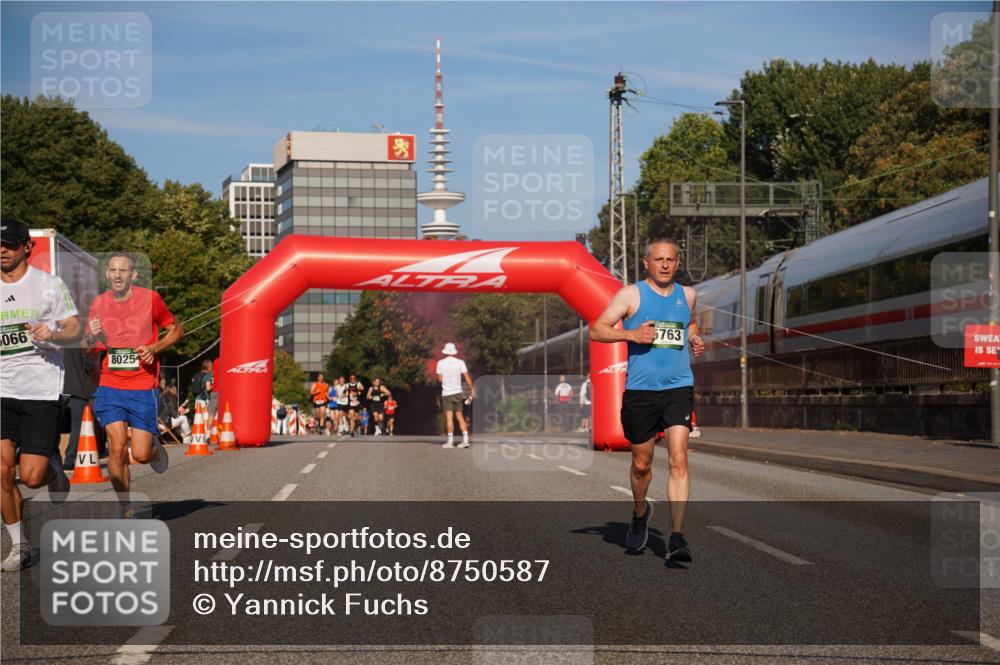 07.09.2025 - BARMER Alsterlauf Yannick Fuchs http://msf.ph/oto/8750587 07.09.2025 09:35:01 Laufen 5066, 8025, 5763 meine-sportfotos.de
