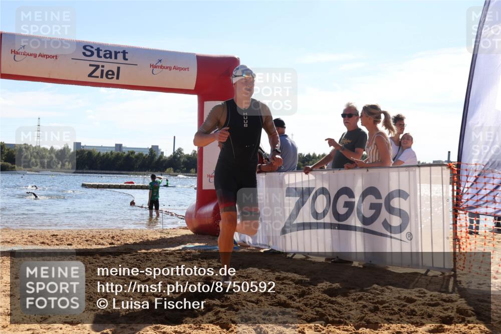 07.09.2025 - 19. Norderstedt Triathlon Luisa Fischer http://msf.ph/oto/8750592 07.09.2025 15:27:26 Schwimmen 508 meine-sportfotos.de