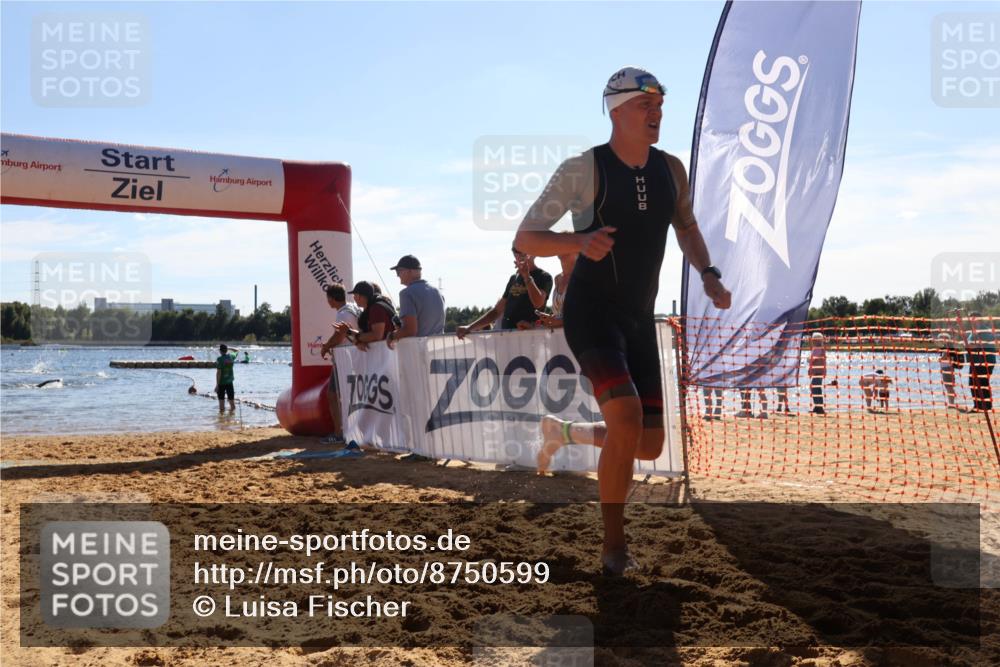 07.09.2025 - 19. Norderstedt Triathlon Luisa Fischer http://msf.ph/oto/8750599 07.09.2025 15:27:26 Schwimmen 508 meine-sportfotos.de