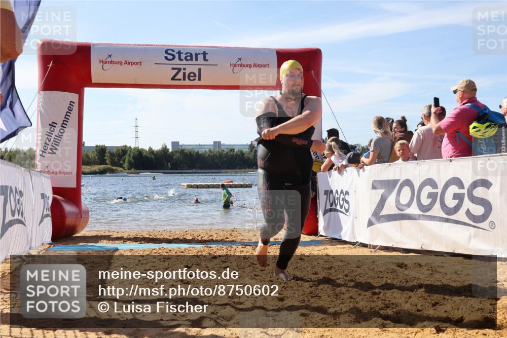 07.09.2025 - 19. Norderstedt Triathlon Luisa Fischer http://msf.ph/oto/8750602 07.09.2025 11:16:05 Schwimmen 186, 190, 1348, 1363 meine-sportfotos.de