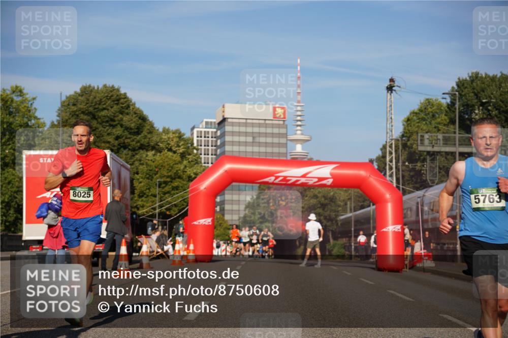 07.09.2025 - BARMER Alsterlauf Yannick Fuchs http://msf.ph/oto/8750608 07.09.2025 09:35:02 Laufen 8025, 5763 meine-sportfotos.de