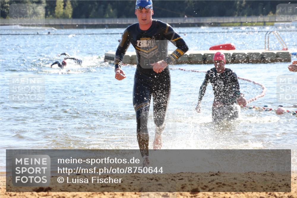 07.09.2025 - 19. Norderstedt Triathlon Luisa Fischer http://msf.ph/oto/8750644 07.09.2025 15:27:51 Schwimmen 514, 517, 537 meine-sportfotos.de