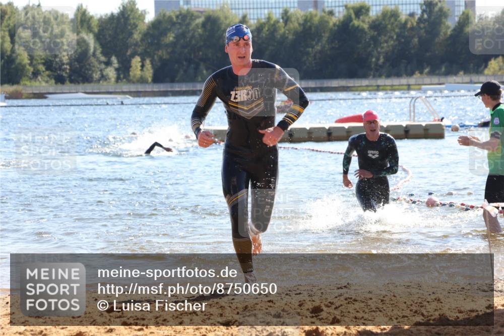 07.09.2025 - 19. Norderstedt Triathlon Luisa Fischer http://msf.ph/oto/8750650 07.09.2025 15:27:52 Schwimmen 514, 517, 537 meine-sportfotos.de