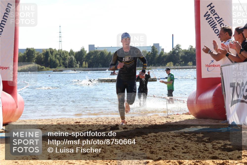 07.09.2025 - 19. Norderstedt Triathlon Luisa Fischer http://msf.ph/oto/8750664 07.09.2025 15:27:53 Schwimmen 514, 517, 537 meine-sportfotos.de