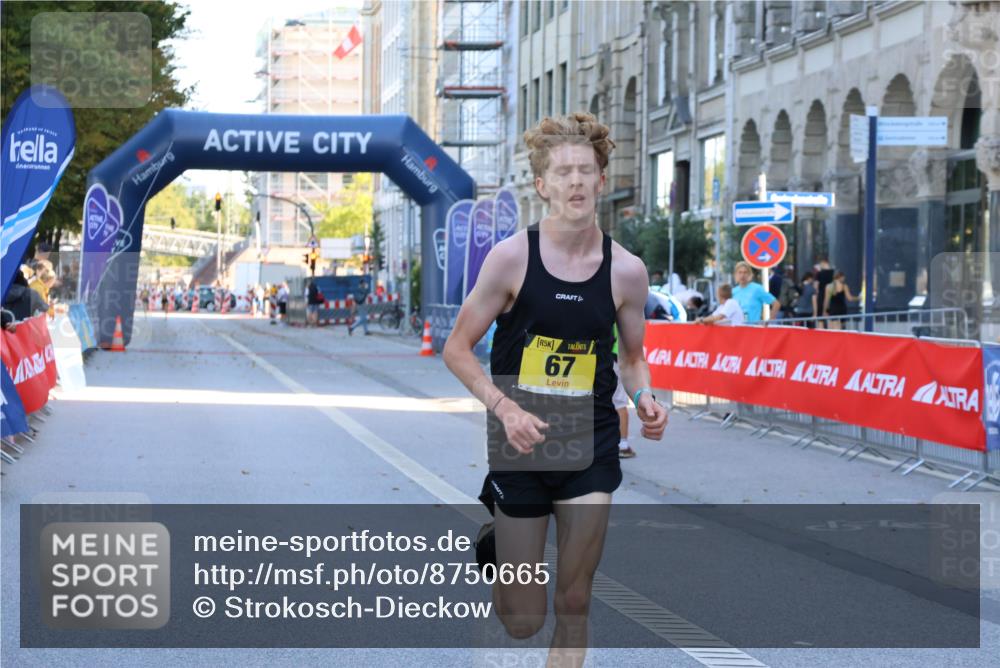 07.09.2025 - BARMER Alsterlauf Strokosch-Dieckow http://msf.ph/oto/8750665 07.09.2025 11:09:05 Ziel  meine-sportfotos.de