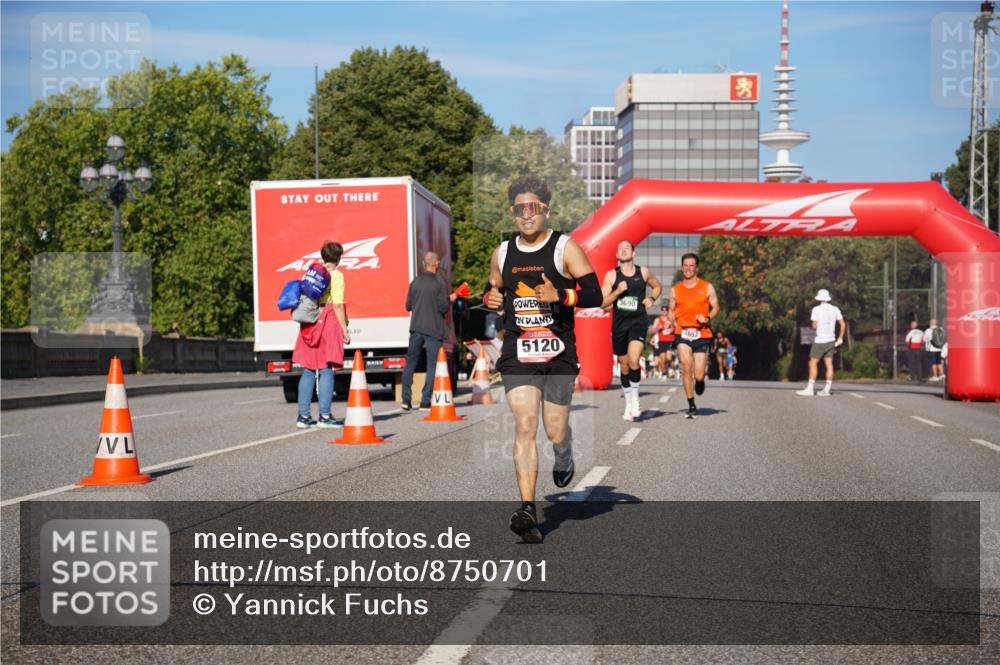 07.09.2025 - BARMER Alsterlauf Yannick Fuchs http://msf.ph/oto/8750701 07.09.2025 09:35:11 Laufen 4652, 5120 meine-sportfotos.de