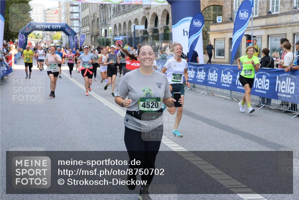 07.09.2025 - BARMER Alsterlauf Strokosch-Dieckow http://msf.ph/oto/8750702 07.09.2025 10:15:20 Ziel 2132, 2698, 2950, 3002, 3540, 3774, 3776, 3781, 4007, 4209, 4210, 4268, 4318, 4473, 5507, 5761, 6047, 6263, 6266, 6267, 6273, 8310 meine-sportfotos.de