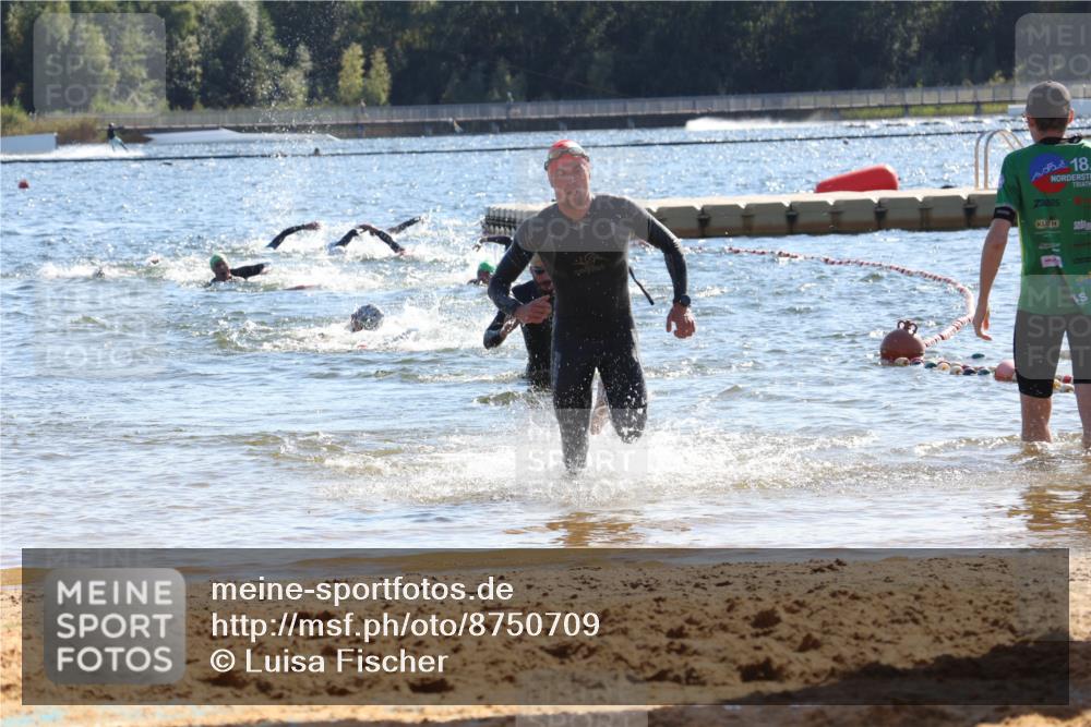 07.09.2025 - 19. Norderstedt Triathlon Luisa Fischer http://msf.ph/oto/8750709 07.09.2025 15:28:14 Schwimmen 498 meine-sportfotos.de