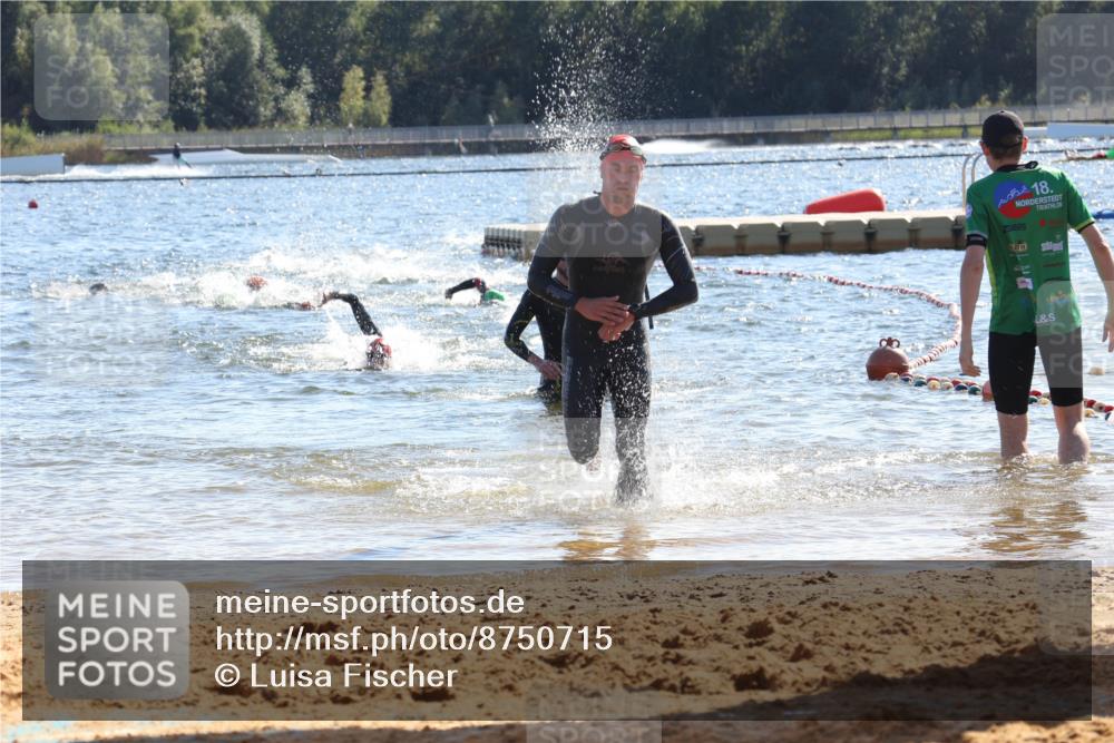07.09.2025 - 19. Norderstedt Triathlon Luisa Fischer http://msf.ph/oto/8750715 07.09.2025 15:28:14 Schwimmen 498 meine-sportfotos.de
