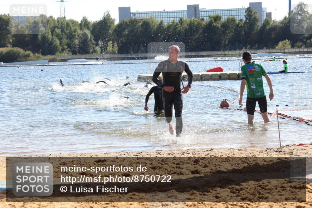 07.09.2025 - 19. Norderstedt Triathlon Luisa Fischer http://msf.ph/oto/8750722 07.09.2025 15:28:15 Schwimmen 498 meine-sportfotos.de