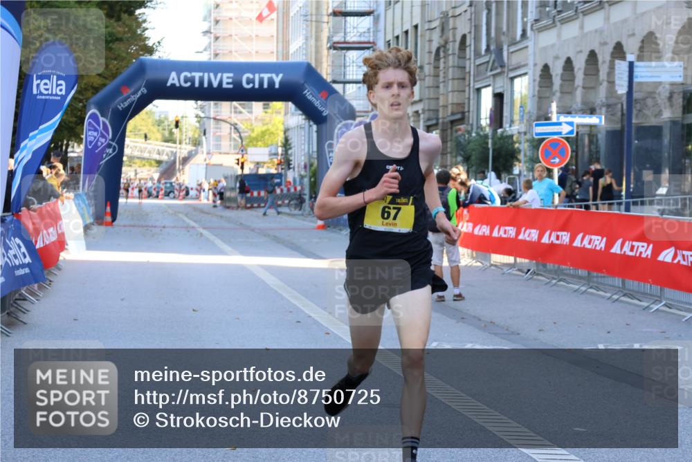 07.09.2025 - BARMER Alsterlauf Strokosch-Dieckow http://msf.ph/oto/8750725 07.09.2025 11:09:05 Ziel  meine-sportfotos.de