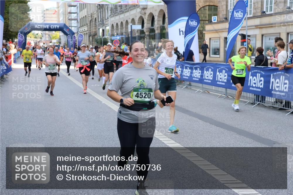 07.09.2025 - BARMER Alsterlauf Strokosch-Dieckow http://msf.ph/oto/8750736 07.09.2025 10:15:20 Ziel 2132, 2698, 2950, 3002, 3540, 3774, 3776, 3781, 4007, 4209, 4210, 4268, 4318, 4473, 5507, 5761, 6047, 6263, 6266, 6267, 6273, 8310 meine-sportfotos.de