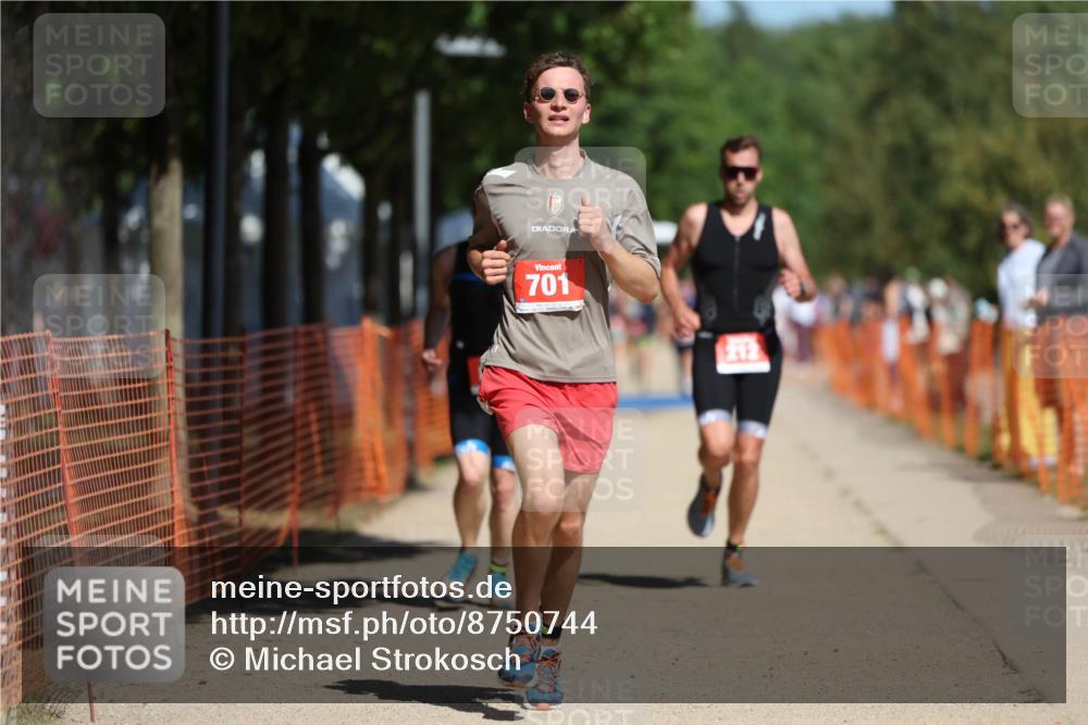07.09.2025 - 19. Norderstedt Triathlon Michael Strokosch http://msf.ph/oto/8750744 07.09.2025 12:44:10 Laufen 212, 701, 850 meine-sportfotos.de