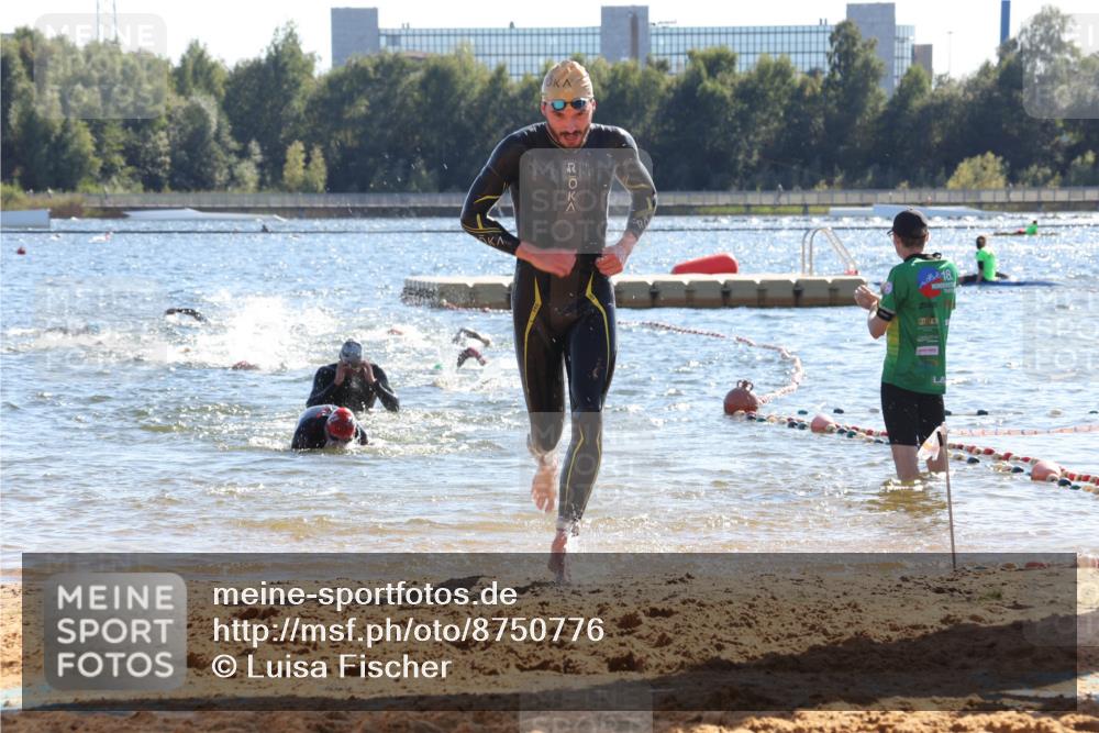 07.09.2025 - 19. Norderstedt Triathlon Luisa Fischer http://msf.ph/oto/8750776 07.09.2025 15:28:21 Schwimmen 498, 550 meine-sportfotos.de