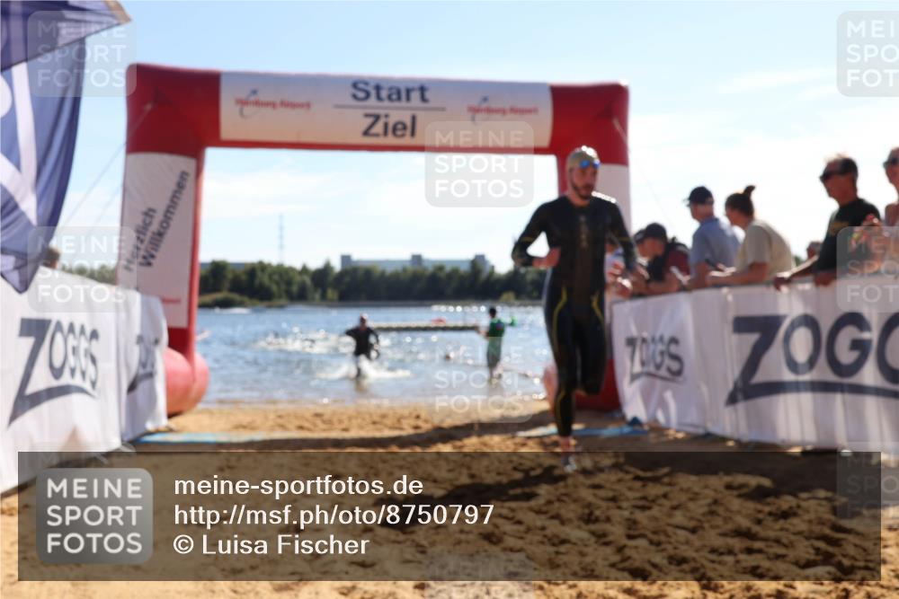 07.09.2025 - 19. Norderstedt Triathlon Luisa Fischer http://msf.ph/oto/8750797 07.09.2025 15:28:23 Schwimmen 498, 499, 550 meine-sportfotos.de