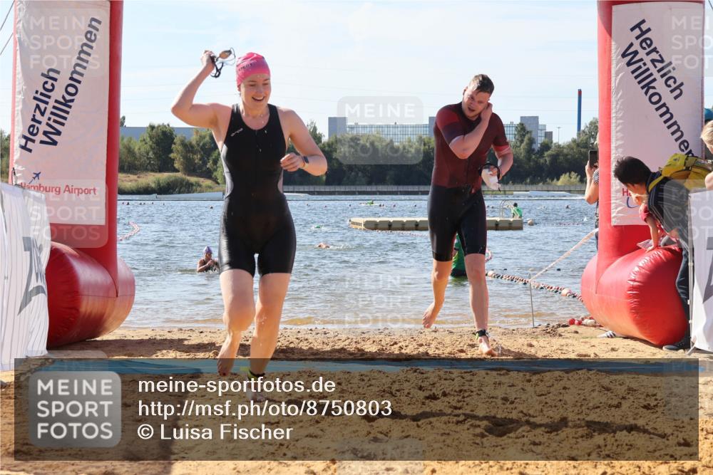 07.09.2025 - 19. Norderstedt Triathlon Luisa Fischer http://msf.ph/oto/8750803 07.09.2025 11:17:09 Schwimmen 280, 1288 meine-sportfotos.de