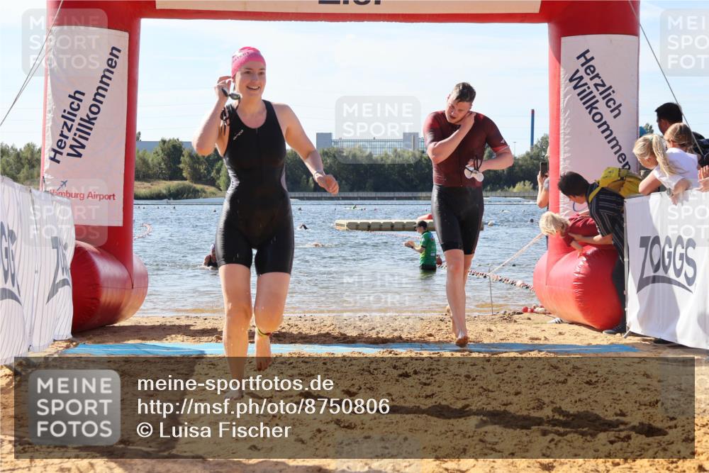 07.09.2025 - 19. Norderstedt Triathlon Luisa Fischer http://msf.ph/oto/8750806 07.09.2025 11:17:09 Schwimmen 280, 1288 meine-sportfotos.de