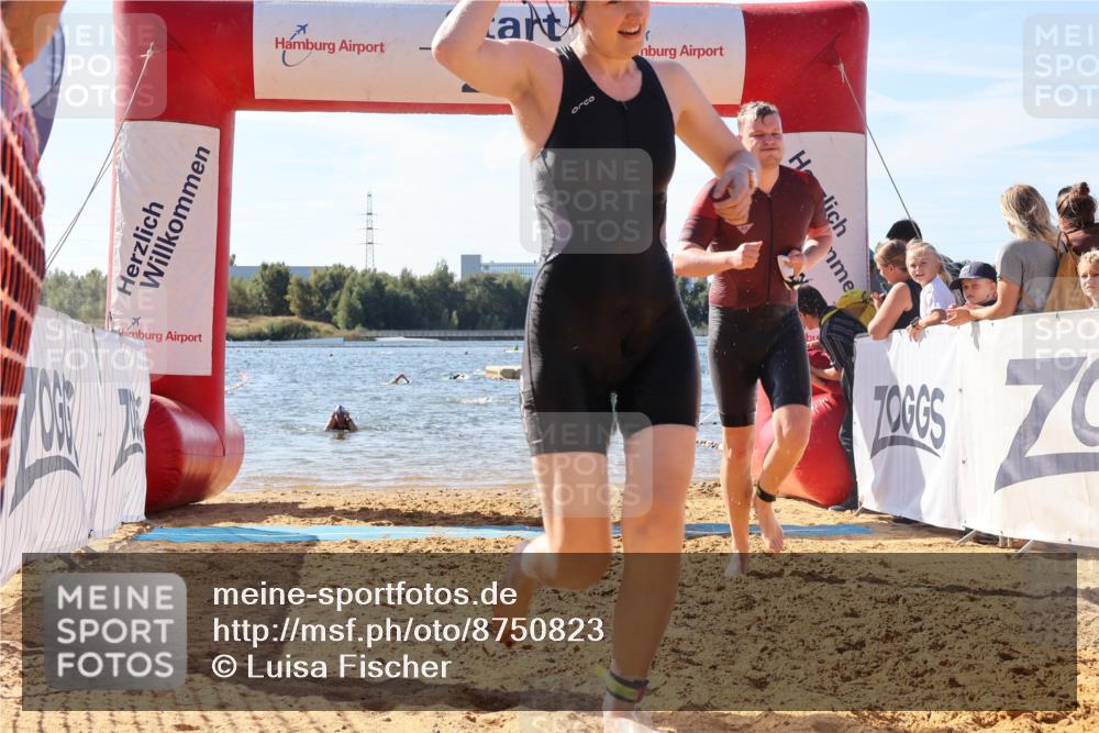 07.09.2025 - 19. Norderstedt Triathlon Luisa Fischer http://msf.ph/oto/8750823 07.09.2025 11:17:10 Schwimmen 280, 1288 meine-sportfotos.de