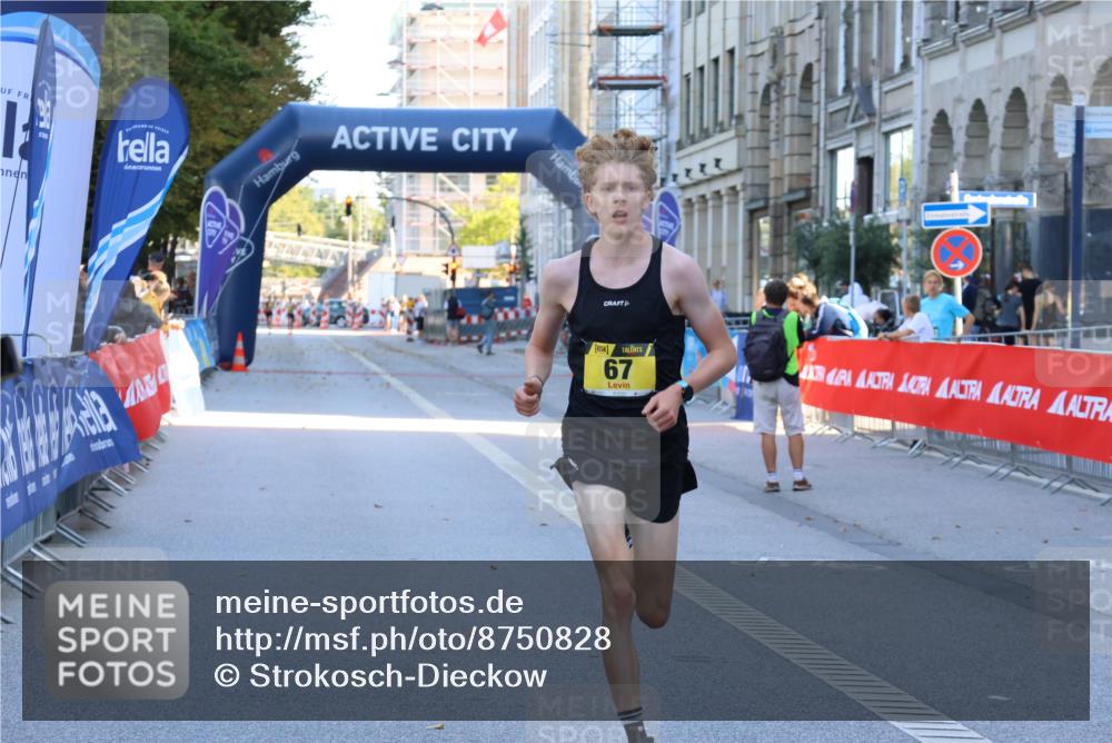 07.09.2025 - BARMER Alsterlauf Strokosch-Dieckow http://msf.ph/oto/8750828 07.09.2025 11:09:05 Ziel  meine-sportfotos.de