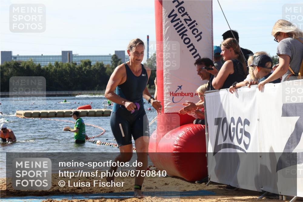07.09.2025 - 19. Norderstedt Triathlon Luisa Fischer http://msf.ph/oto/8750840 07.09.2025 11:17:23 Schwimmen 773 meine-sportfotos.de