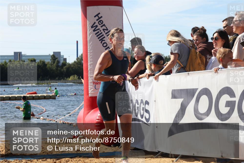 07.09.2025 - 19. Norderstedt Triathlon Luisa Fischer http://msf.ph/oto/8750849 07.09.2025 11:17:23 Schwimmen 773 meine-sportfotos.de