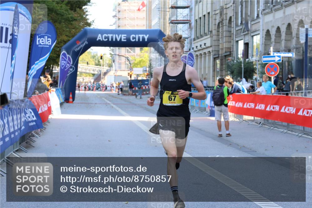 07.09.2025 - BARMER Alsterlauf Strokosch-Dieckow http://msf.ph/oto/8750857 07.09.2025 11:09:05 Ziel  meine-sportfotos.de