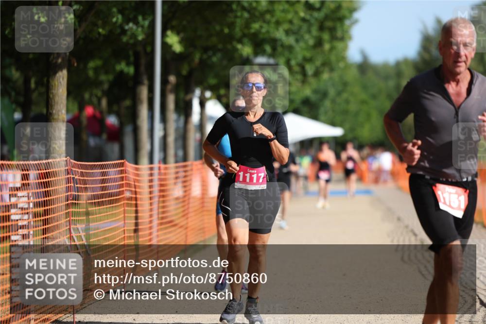 07.09.2025 - 19. Norderstedt Triathlon Michael Strokosch http://msf.ph/oto/8750860 07.09.2025 10:31:42 Laufen 1117, 1119, 1151 meine-sportfotos.de