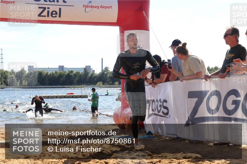 07.09.2025 - 19. Norderstedt Triathlon Luisa Fischer http://msf.ph/oto/8750861 07.09.2025 15:28:32 Schwimmen 499, 510, 513, 550 meine-sportfotos.de