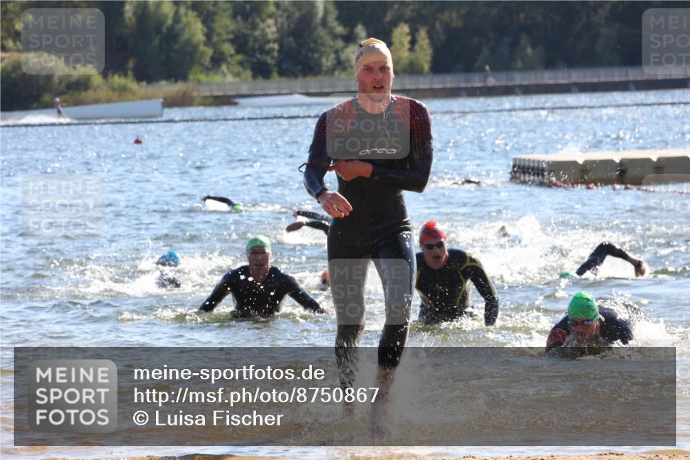 07.09.2025 - 19. Norderstedt Triathlon Luisa Fischer http://msf.ph/oto/8750867 07.09.2025 15:28:34 Schwimmen 499, 510, 513, 550 meine-sportfotos.de