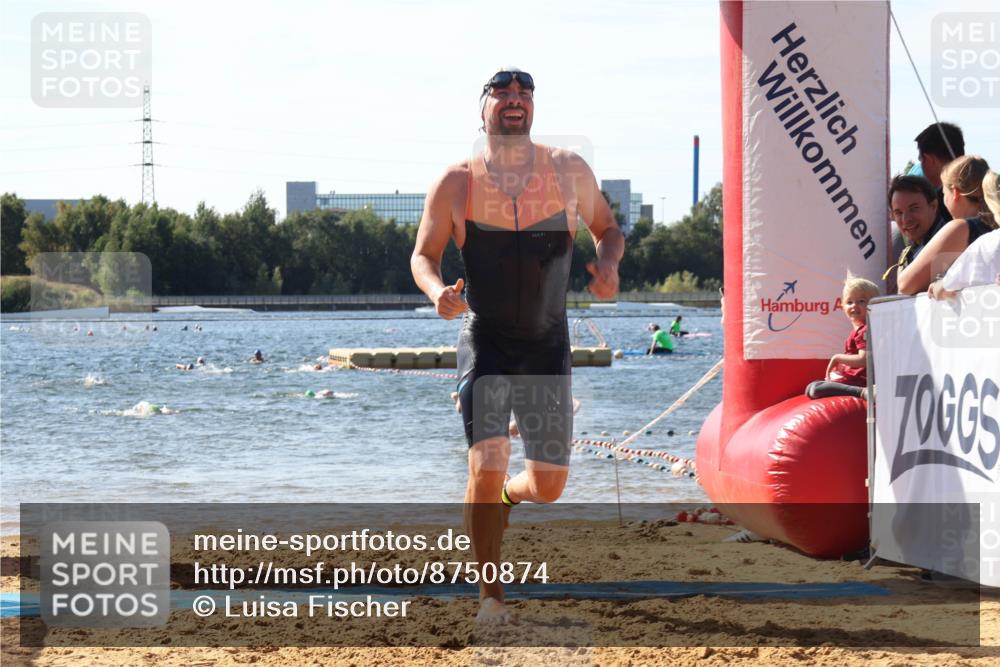 07.09.2025 - 19. Norderstedt Triathlon Luisa Fischer http://msf.ph/oto/8750874 07.09.2025 11:17:35 Schwimmen 773, 1365 meine-sportfotos.de