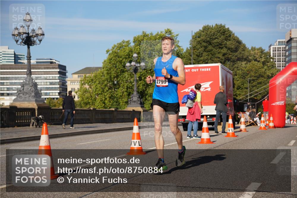 07.09.2025 - BARMER Alsterlauf Yannick Fuchs http://msf.ph/oto/8750884 07.09.2025 09:35:16 Laufen 2799 meine-sportfotos.de