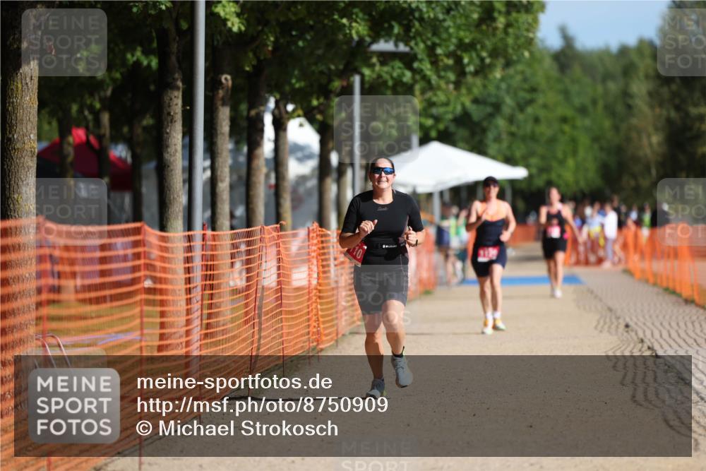 07.09.2025 - 19. Norderstedt Triathlon Michael Strokosch http://msf.ph/oto/8750909 07.09.2025 10:31:46 Laufen 1110, 1117, 1119, 1151 meine-sportfotos.de