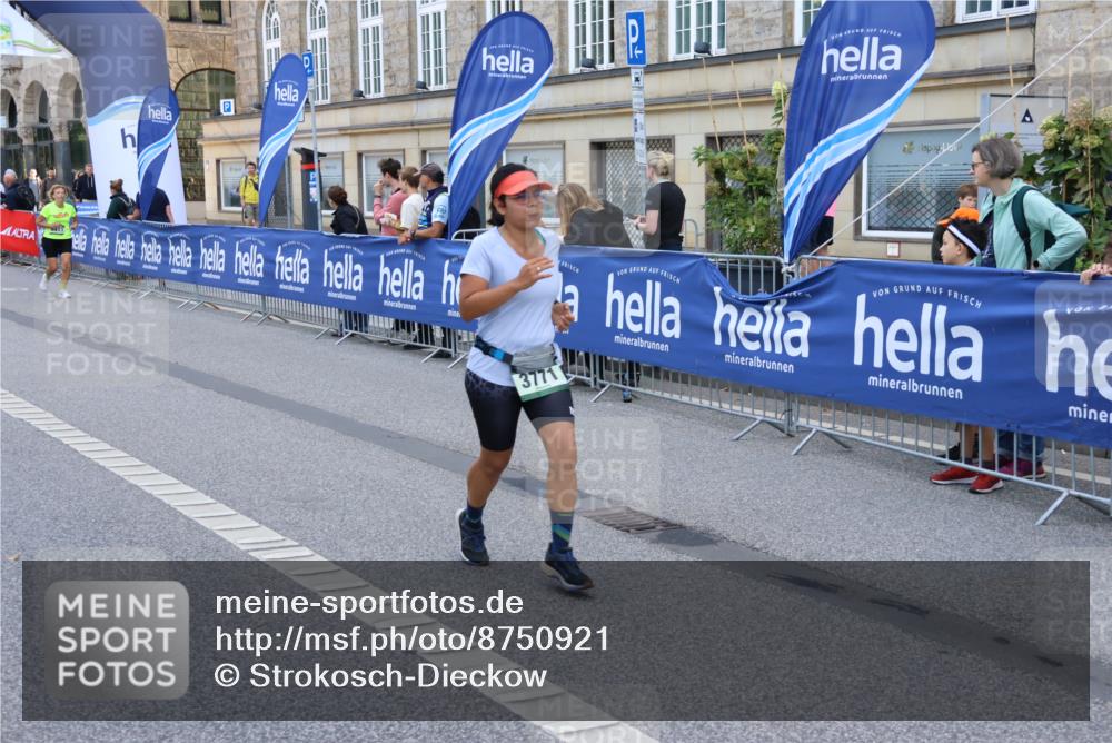 07.09.2025 - BARMER Alsterlauf Strokosch-Dieckow http://msf.ph/oto/8750921 07.09.2025 10:15:17 Ziel 2132, 2698, 2950, 3703, 3776, 4007, 4210, 4473, 6047, 6263, 6266, 6267, 6273, 8310, 8482 meine-sportfotos.de