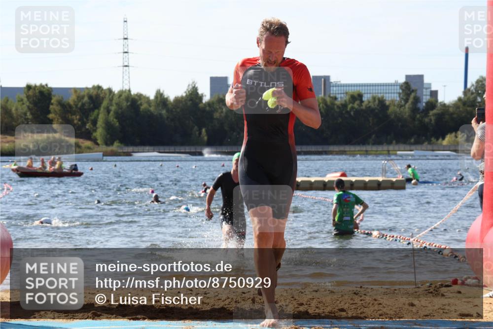 07.09.2025 - 19. Norderstedt Triathlon Luisa Fischer http://msf.ph/oto/8750929 07.09.2025 11:17:59 Schwimmen 736, 1357 meine-sportfotos.de