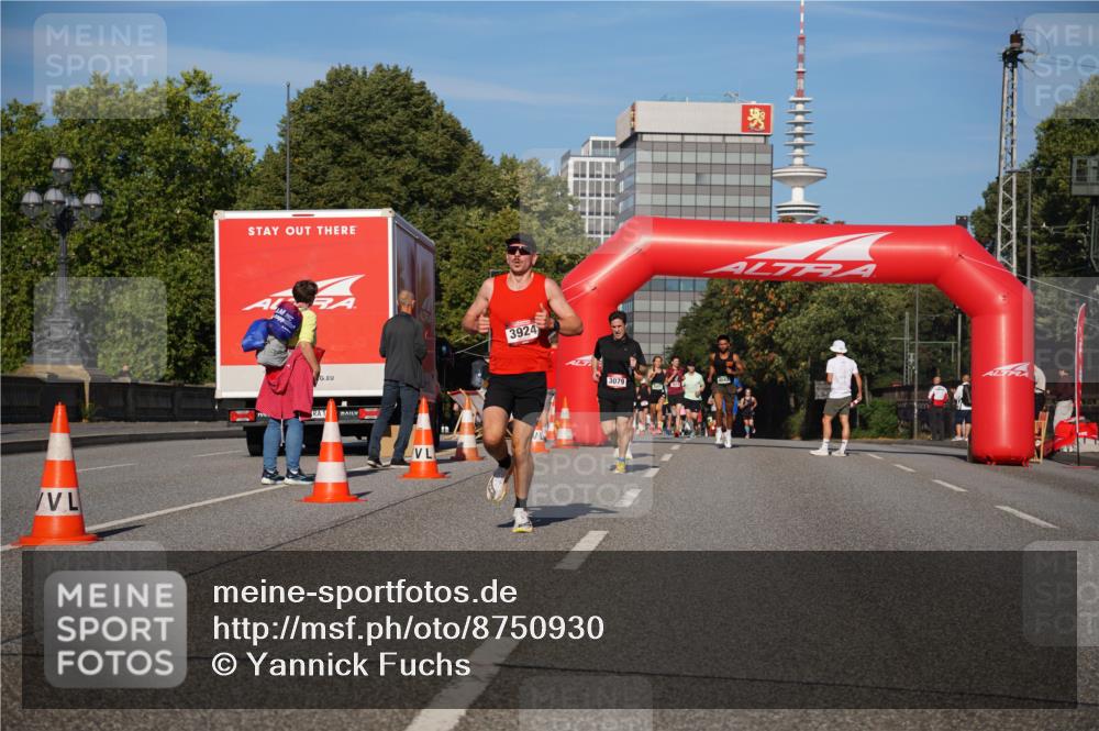 07.09.2025 - BARMER Alsterlauf Yannick Fuchs http://msf.ph/oto/8750930 07.09.2025 09:35:20 Laufen 1, 3924, 3079 meine-sportfotos.de