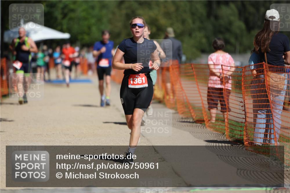 07.09.2025 - 19. Norderstedt Triathlon Michael Strokosch http://msf.ph/oto/8750961 07.09.2025 12:44:29 Laufen 208, 898, 1231, 1361 meine-sportfotos.de