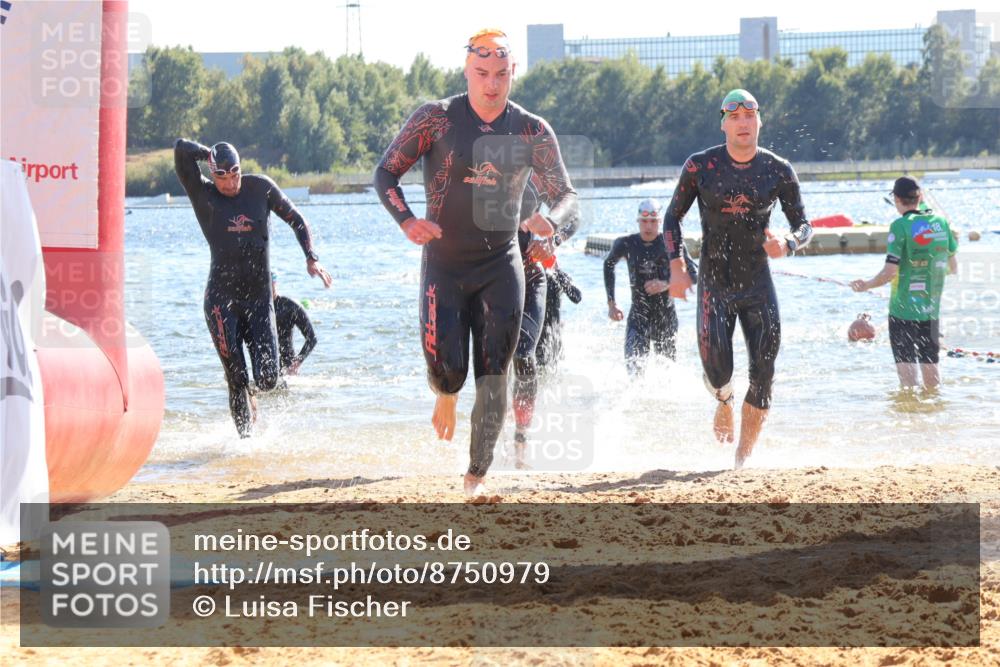 07.09.2025 - 19. Norderstedt Triathlon Luisa Fischer http://msf.ph/oto/8750979 07.09.2025 15:28:47 Schwimmen 487, 501, 506, 510, 527, 538, 539, 541, 549 meine-sportfotos.de